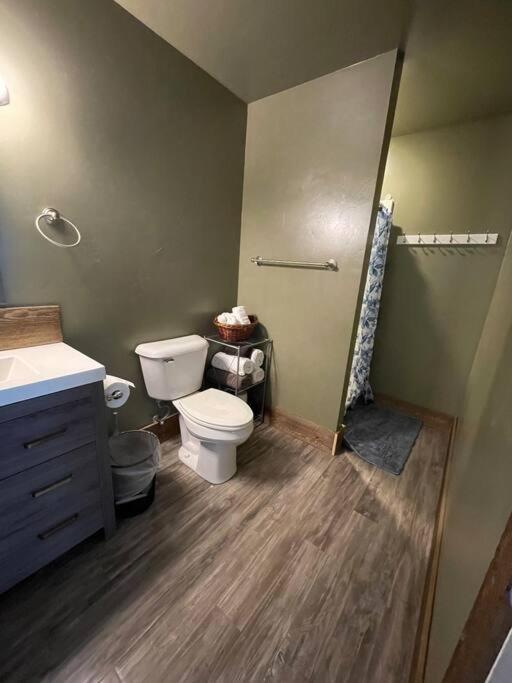Parkway Yellowstone Guest House Room #1 ガーディナー エクステリア 写真